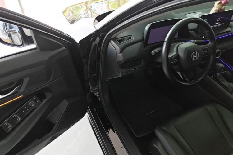 Used Honda Accord 2024 260TURBO Luxury Edition Driver Seat
