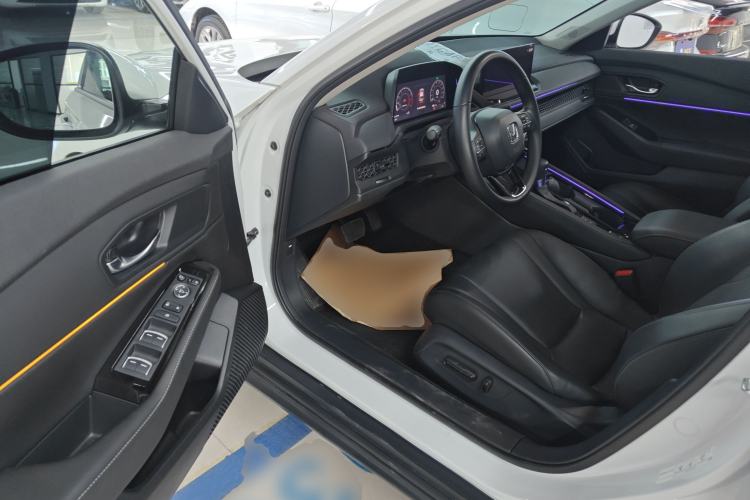 Used Honda Accord 2024 260TURBO Luxury Edition Driver Seat