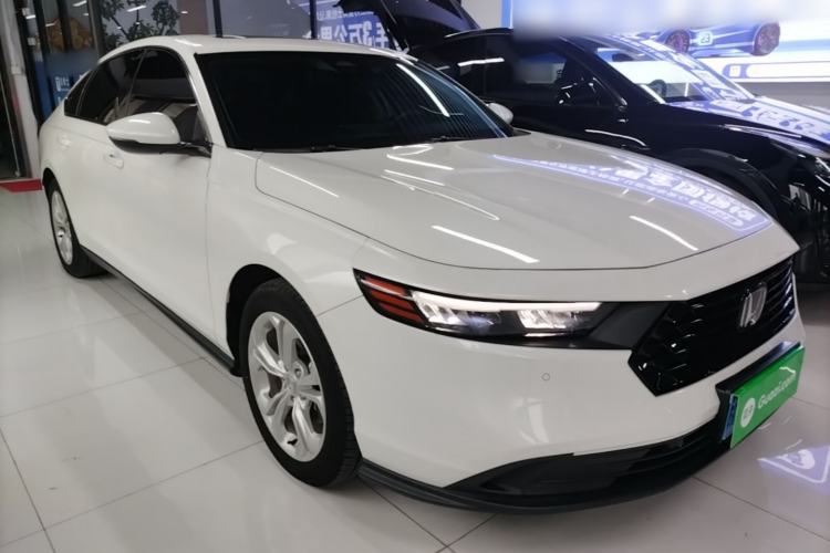 Used Honda Accord 2024 260TURBO Luxury Edition Front Right 45 Deg