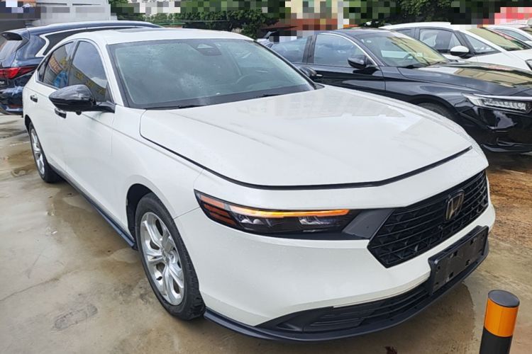 Used Honda Accord 2024 260TURBO Luxury Edition Front Right 45 Deg