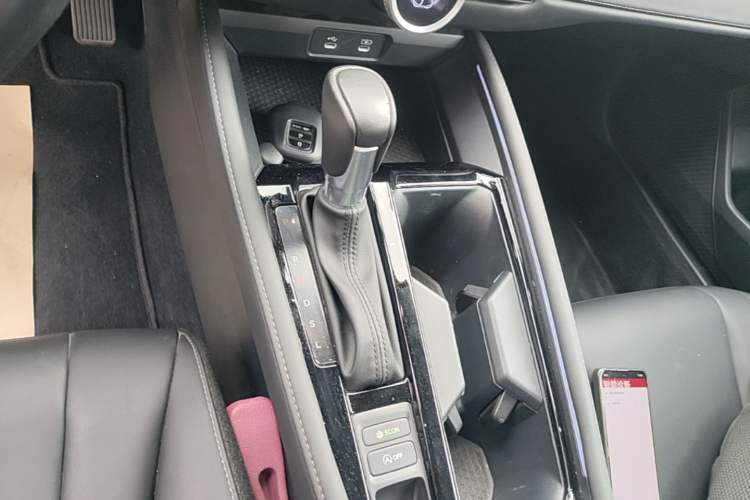 Used Honda Accord 2024 260TURBO Luxury Edition Gear Lever