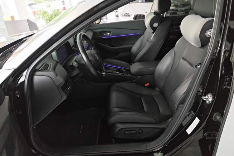 Used Honda Accord 2024 260TURBO Luxury Edition Left Front Seat