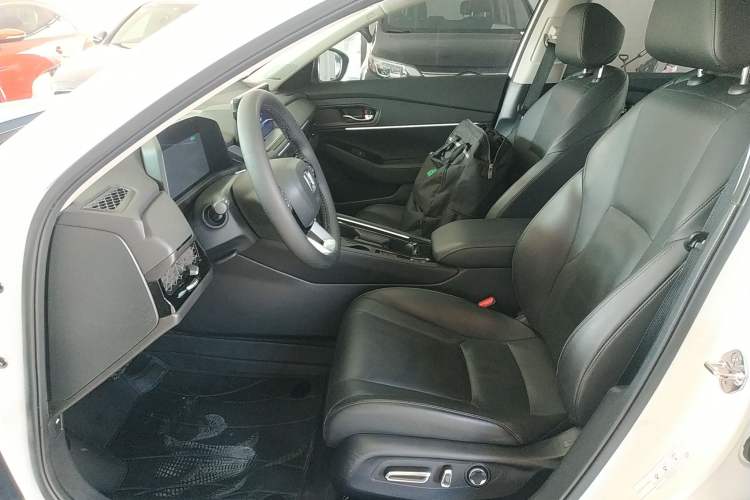 Used Honda Accord 2024 260TURBO Prestige Edition Left Front Seat