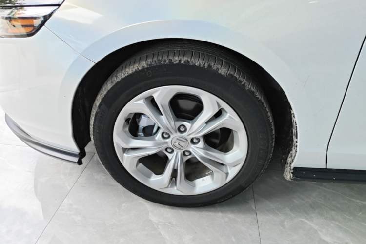 Used Honda Accord 2024 260TURBO Luxury Edition Left Front Wheel Hub