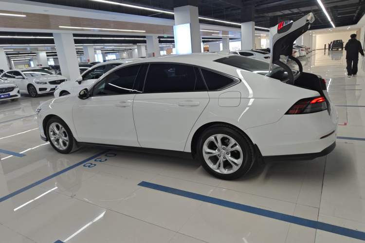 Used Honda Accord 2024 260TURBO Luxury Edition Left Side