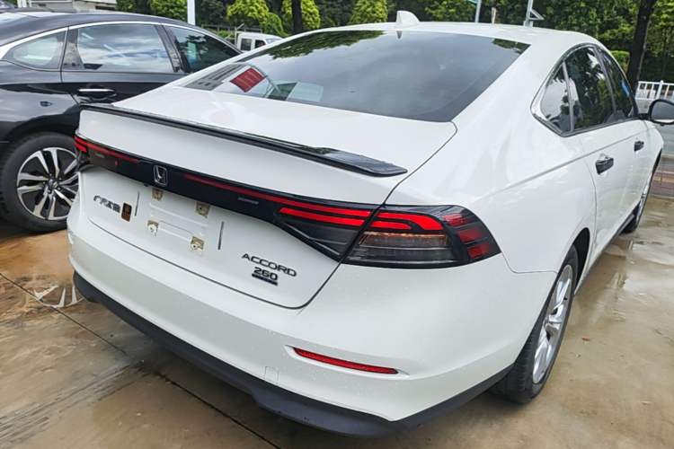 Used Honda Accord 2024 260TURBO Luxury Edition Rear Right 45 Deg