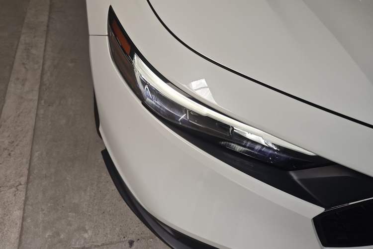 Used Honda Accord 2024 260TURBO Luxury Edition Right Front Headlight