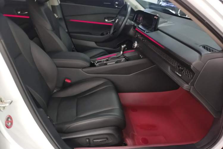 Used Honda Accord 2024 260TURBO Luxury Edition Right Front Seat
