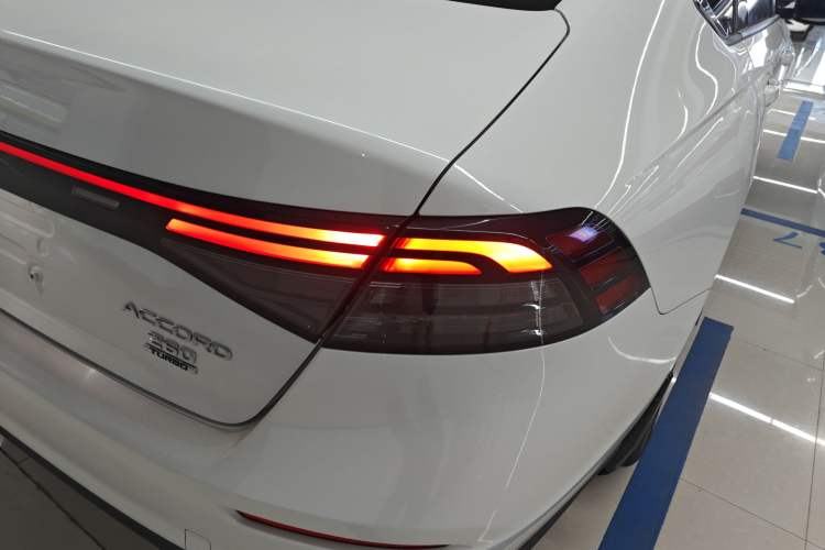 Used Honda Accord 2024 260TURBO Luxury Edition Right Rear Taillight