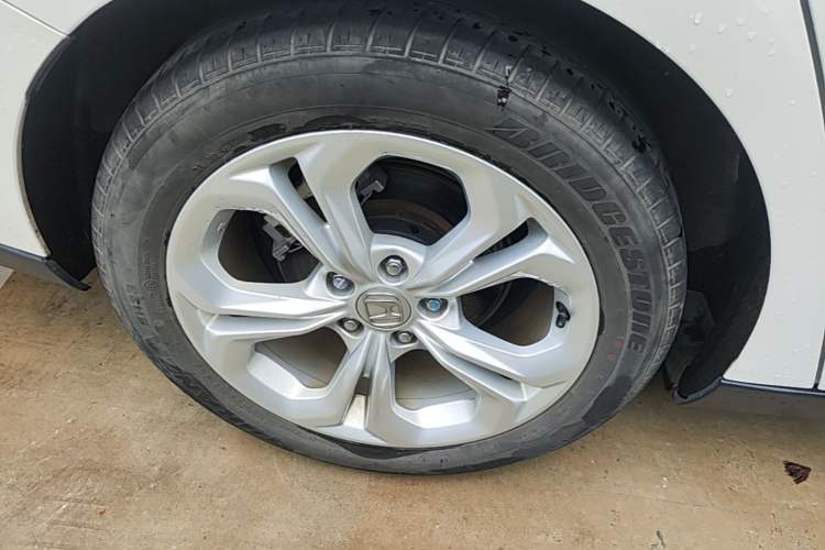 Used Honda Accord 2024 260TURBO Luxury Edition Right Rear Wheel Hub