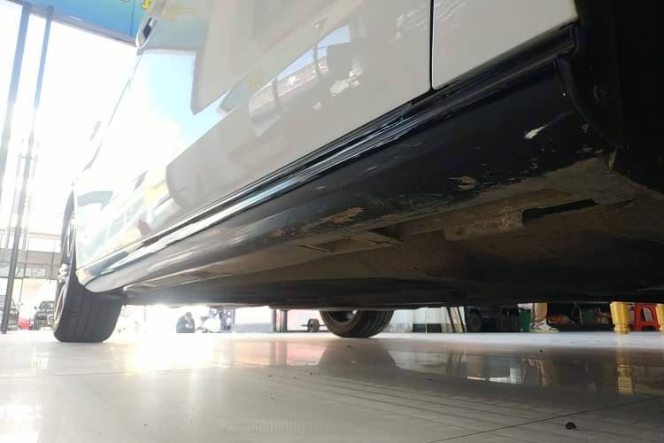 Used Honda Accord 2024 260TURBO Prestige Edition Right Side Sill
