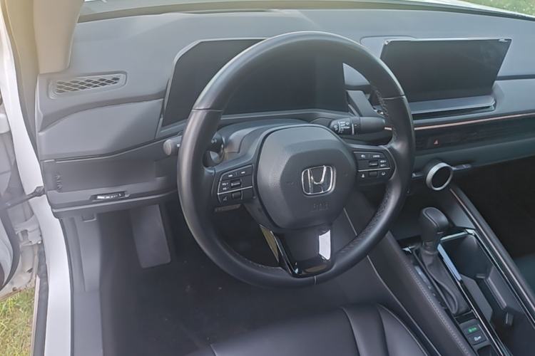 Used Honda Accord 2024 260TURBO Luxury Edition Steering Wheel
