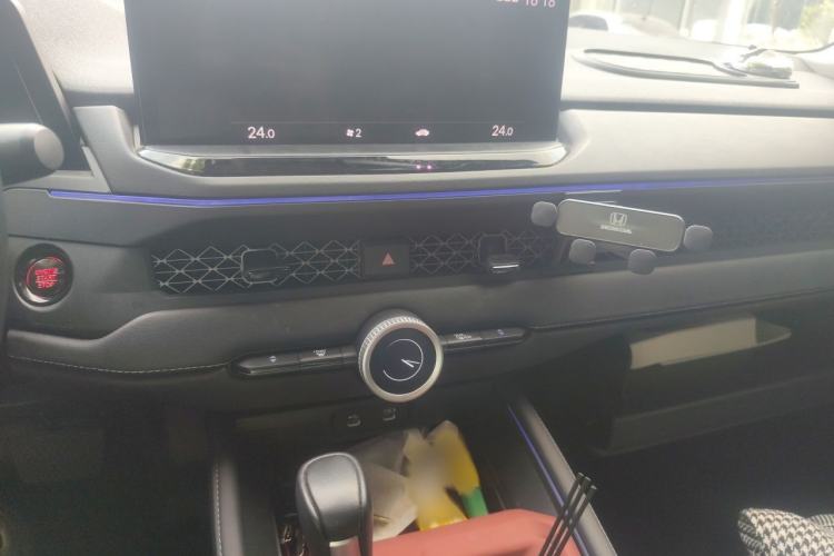 Used Honda Accord 2025 260TURBO Luxury Edition Audio And AC Panel