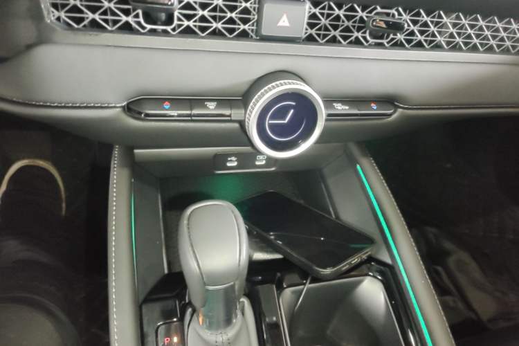 Used Honda Accord 2025 Sport Series 260TURBO Luxury Edition Audio And AC Panel