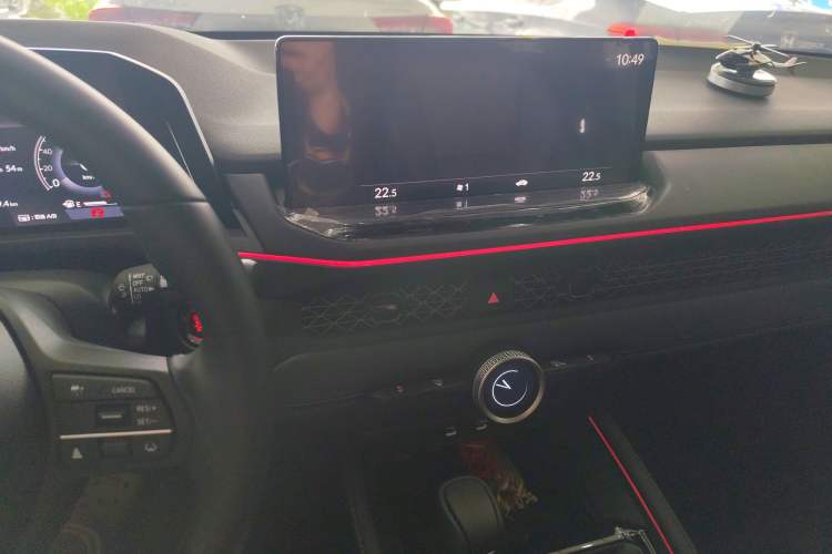 Used Honda Accord 2025 Sport Series 260TURBO Luxury Edition Audio And AC Panel