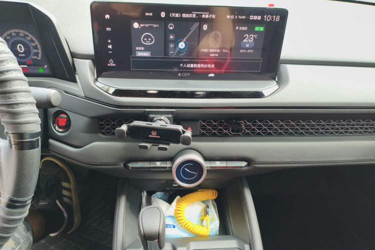 Used Honda Accord 2025 Sports Series 260TURBO Comfort Edition Audio And AC Panel