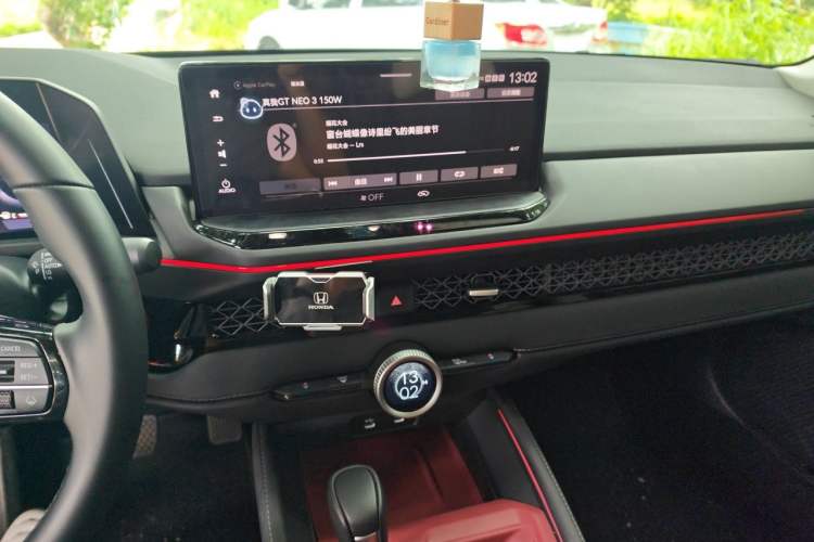 Used Honda Accord 2025 Sport Series 260TURBO Prestige Edition Audio And AC Panel