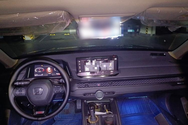 Used Honda Accord 2025 260TURBO Comfort Edition Center Console