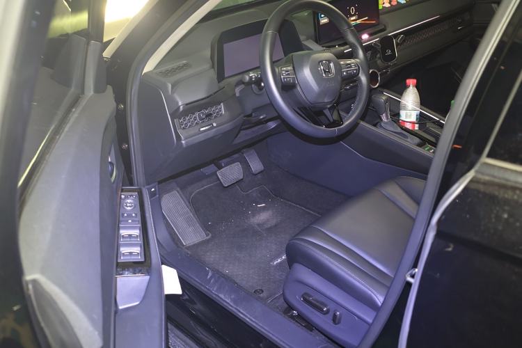 Used Honda Accord 2025 260TURBO Luxury Edition Driver Seat