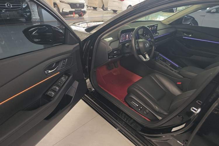 Used Honda Accord 2025 260TURBO Prestige Edition Driver Seat