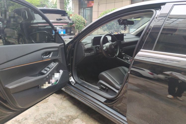 Used Honda Accord 2025 260TURBO Luxury Edition Driver Seat