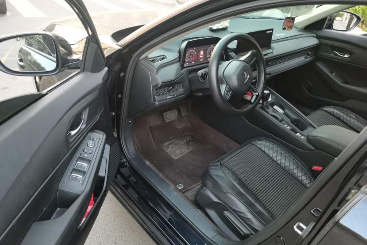 Used Honda Accord 2025 Sports Series 260TURBO Comfort Edition Driver Seat