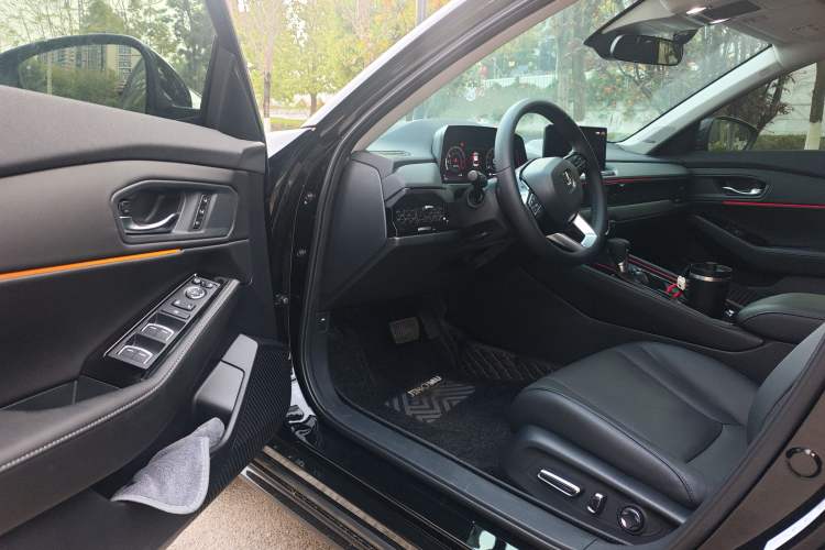 Used Honda Accord 2025 260TURBO Prestige Edition Driver Seat