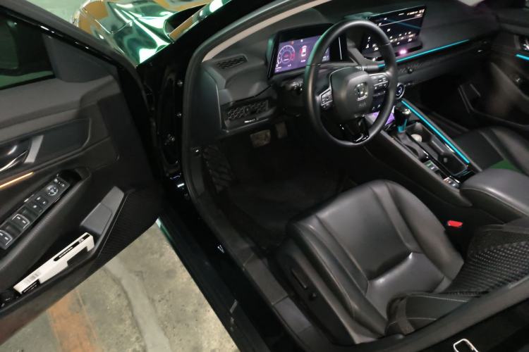 Used Honda Accord 2025 260TURBO Luxury Edition Driver Seat