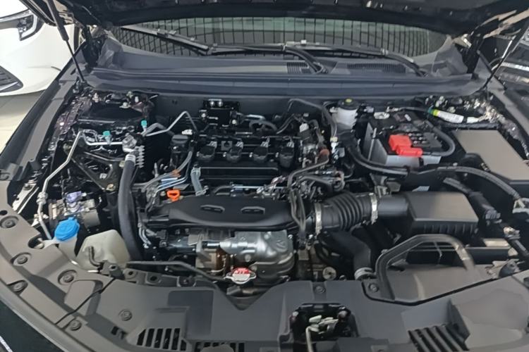 Used Honda Accord 2025 Sport Series 260TURBO Luxury Edition Engine Bay