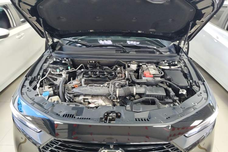 Used Honda Accord 2025 260TURBO Luxury Edition Engine Bay