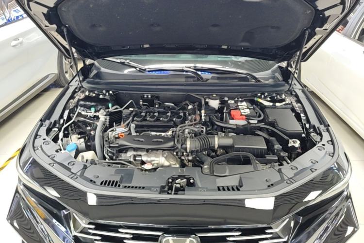 Used Honda Accord 2025 Sport Series 260TURBO Luxury Edition Engine Bay