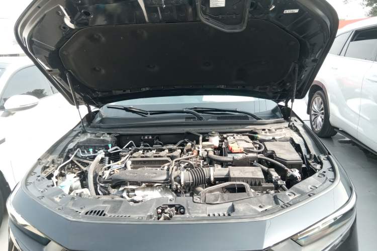 Used Honda Accord 2025 260TURBO Luxury Edition Engine Bay