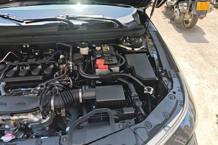 Used Honda Accord 2025 260TURBO Luxury Edition Engine Bay Left