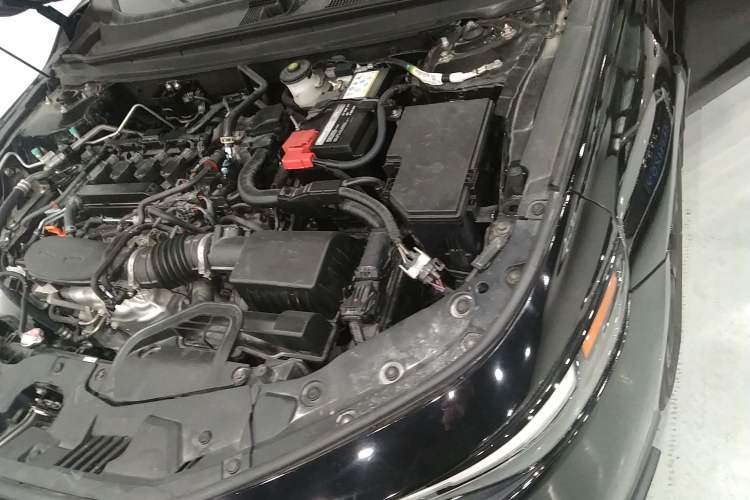 Used Honda Accord 2025 260TURBO Luxury Edition Engine Bay Left