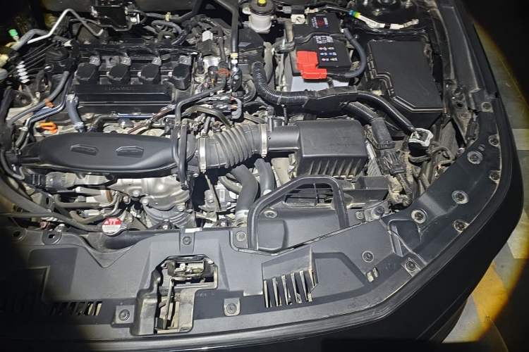 Used Honda Accord 2025 260TURBO Luxury Edition Engine Bay Left