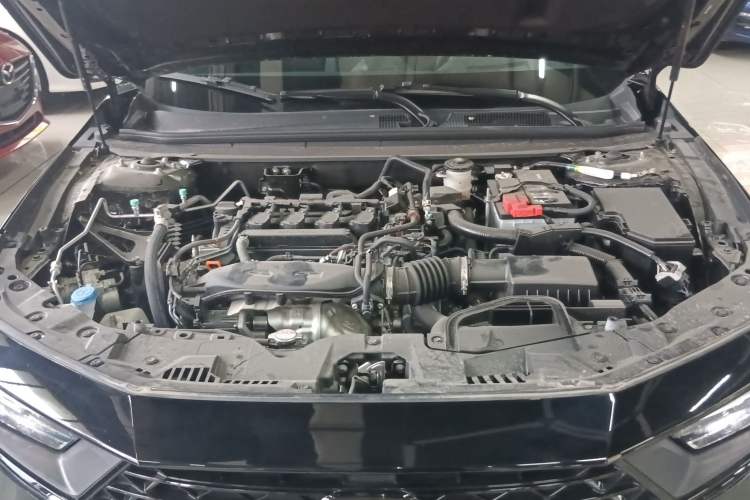 Used Honda Accord 2025 260TURBO Luxury Edition Engine Bay
