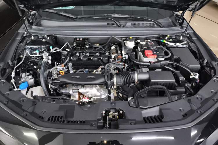 Used Honda Accord 2025 260TURBO Luxury Edition Engine Bay