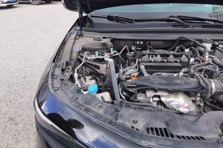 Used Honda Accord 2025 260TURBO Luxury Edition Engine Bay Right