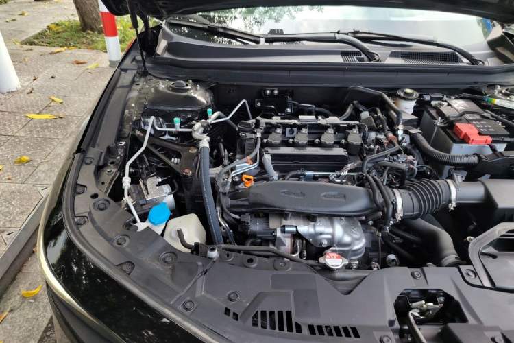 Used Honda Accord 2025 260TURBO Luxury Edition Engine Bay Right