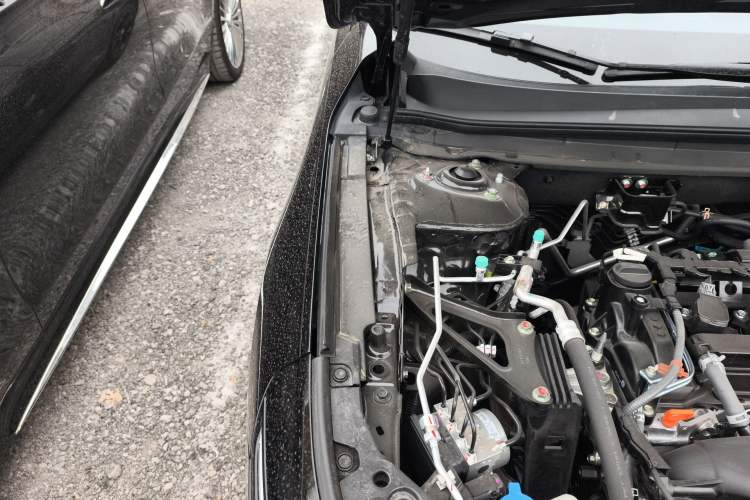 Used Honda Accord 2025 Sport Series 260TURBO Luxury Edition Engine Bay Right