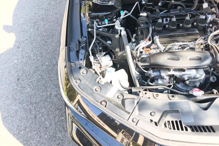 Used Honda Accord 2025 260TURBO Luxury Edition Engine Bay Right