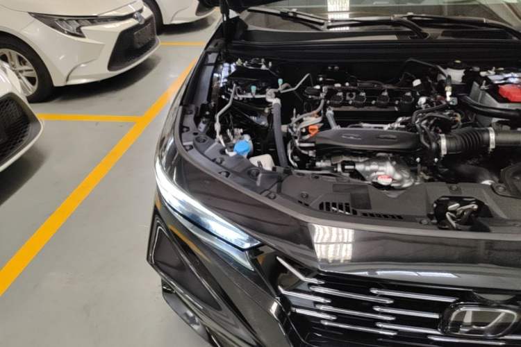 Used Honda Accord 2025 260TURBO Luxury Edition Engine Bay Right
