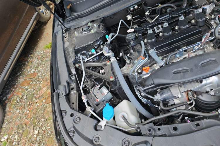 Used Honda Accord 2025 Sport Series 260TURBO Prestige Edition Engine Bay Right