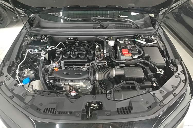 Used Honda Accord 2025 260TURBO Luxury Edition Engine Bay