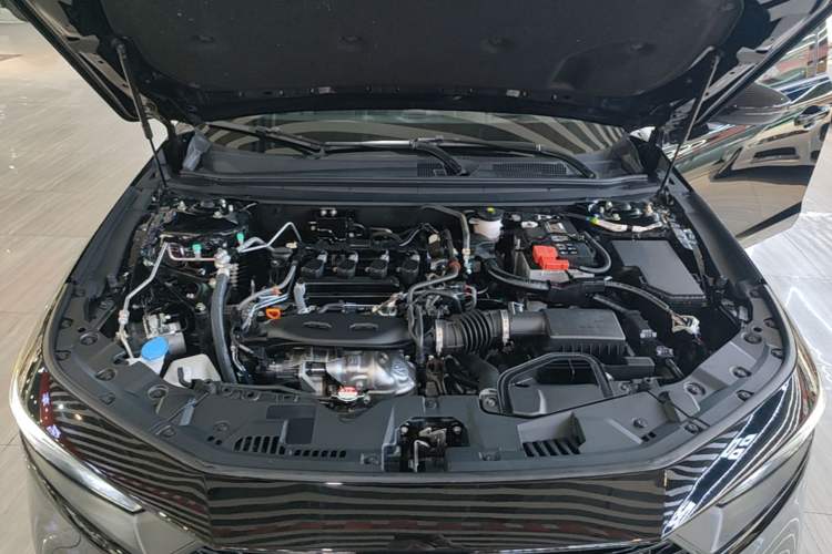 Used Honda Accord 2025 260TURBO Luxury Edition Engine Bay