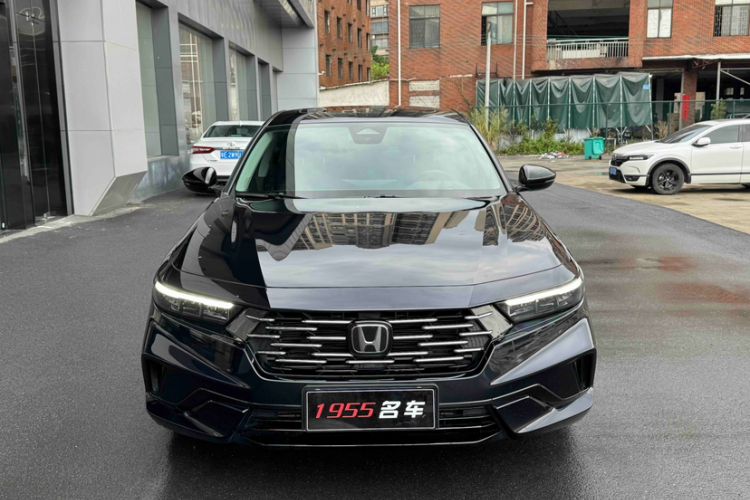 Used Honda Accord 2025 Sport Series 260TURBO Luxury Edition Exterior 1