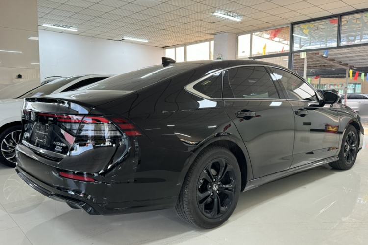 Used Honda Accord 2025 Sport Series 260TURBO Luxury Edition Exterior 10