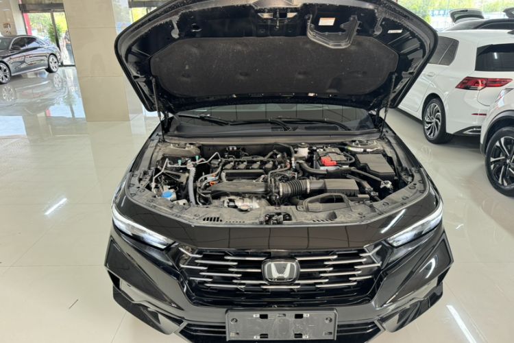 Used Honda Accord 2025 Sport Series 260TURBO Luxury Edition Exterior 14