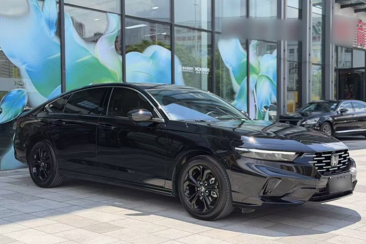 Used Honda Accord 2025 Sport Series 260TURBO Luxury Edition Exterior 2