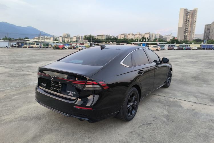 Used Honda Accord 2025 Sport Series 260TURBO Luxury Edition Exterior 3